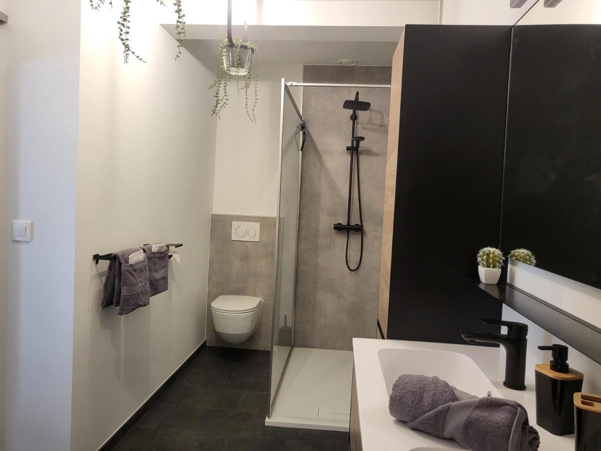 Loogiez Aparthotel โตงเงอเริน ภายนอก รูปภาพ